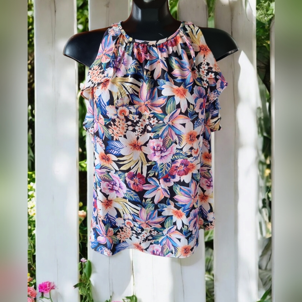 🆕️ Alex & Lili Floral Sleeveless Ruffled Blouse